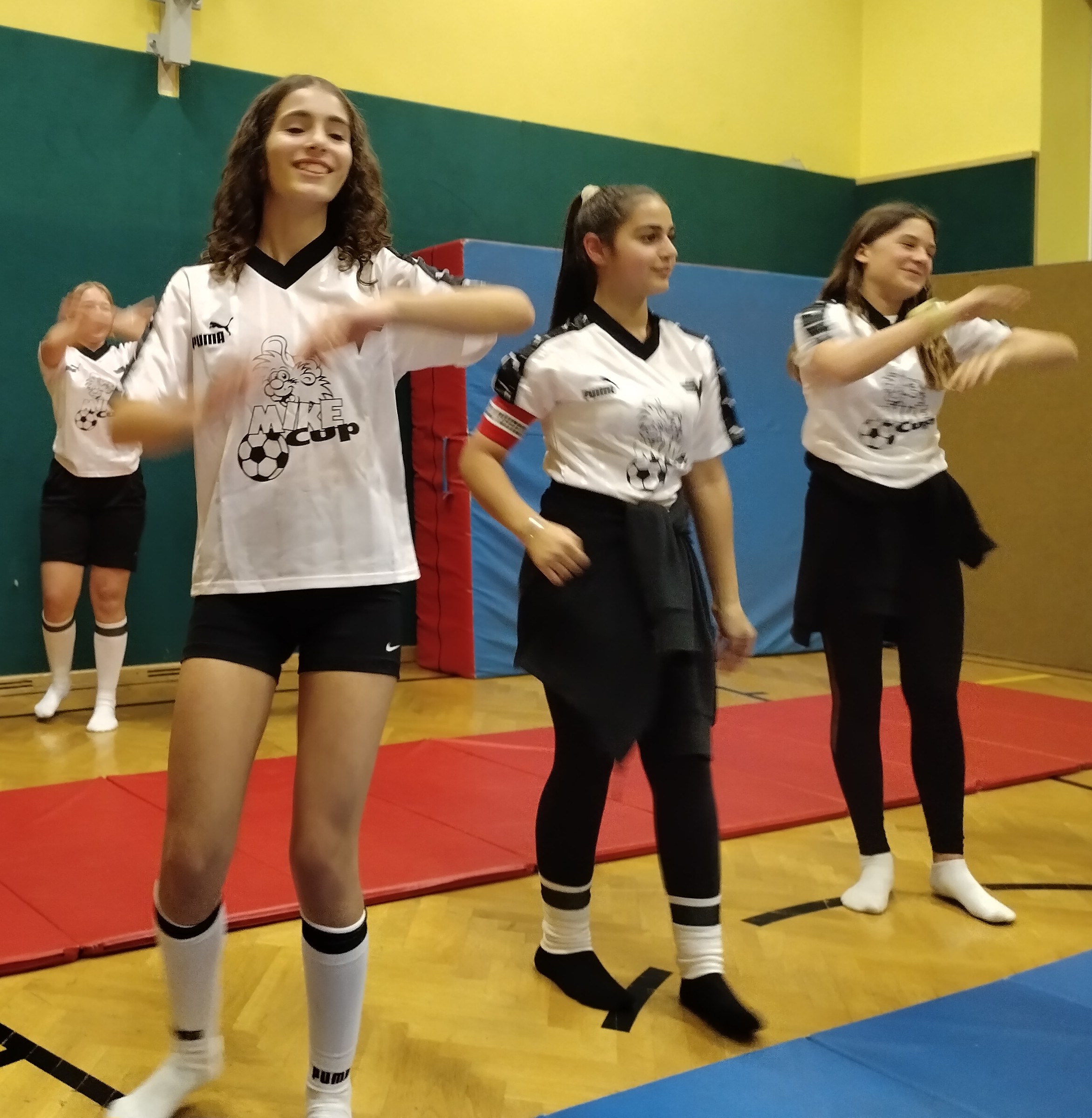 Arya Bulut, Fatma Cansiz, Annika Bugl